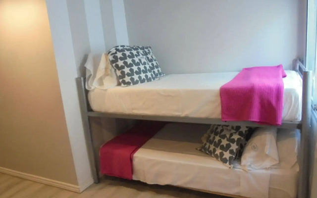 Hostal Tak