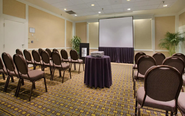 DoubleTree by Hilton Hartford Downtown