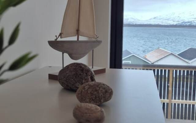 Yggdrasil Sea Wiev Lodge