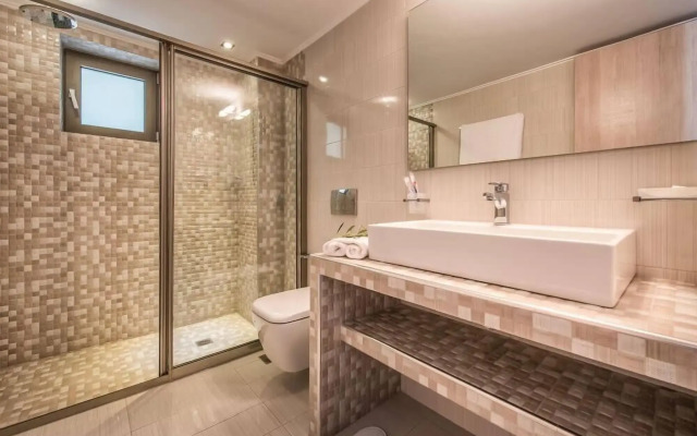 Avra Luxury Villa
