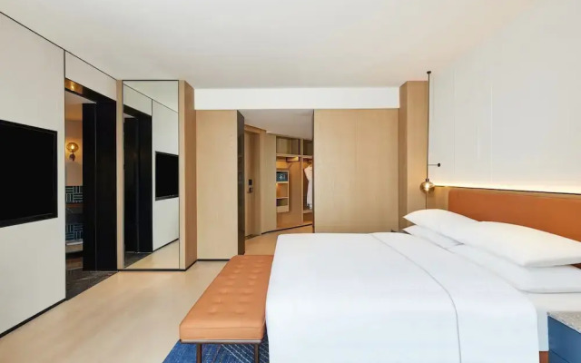 Four Points by Sheraton Dali, Erhai