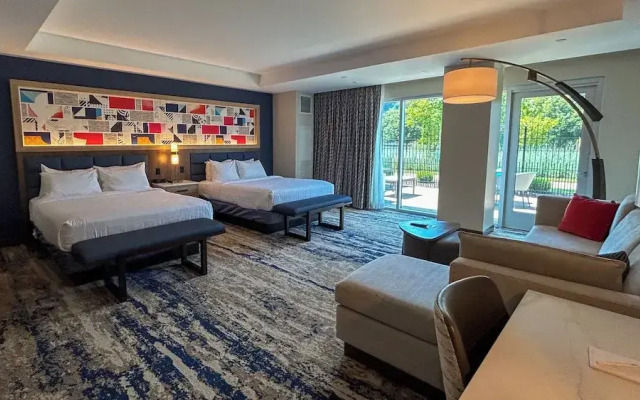 The Landing Hotel at Rivers Casino