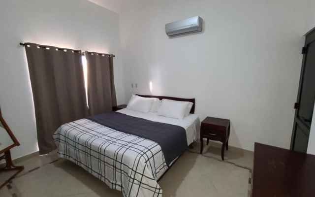Spacious Private 7 Bedroom - Bachelor s Welcome