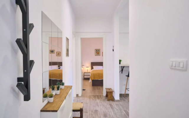 LAV Central Apartment by Litto