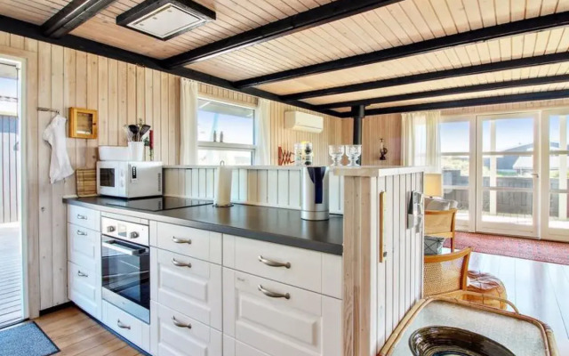 "Ulrike" - 140m from the sea in NW Jutland