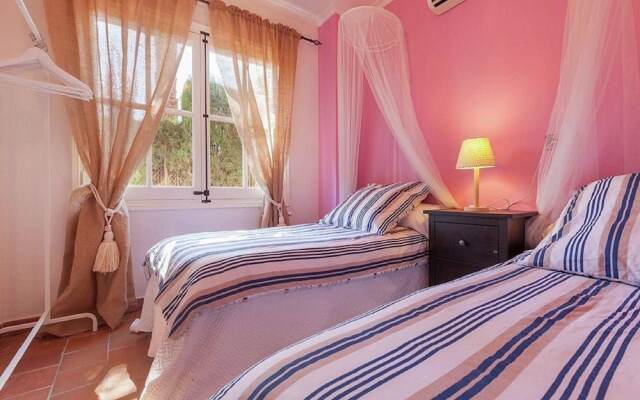 Rustic House in Mancor With Pool