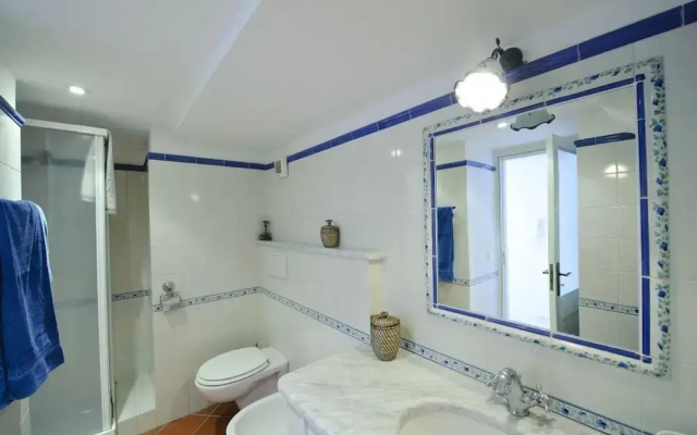 Casa Elena - In the Center of Praiano Parking Panoramic Hot tub