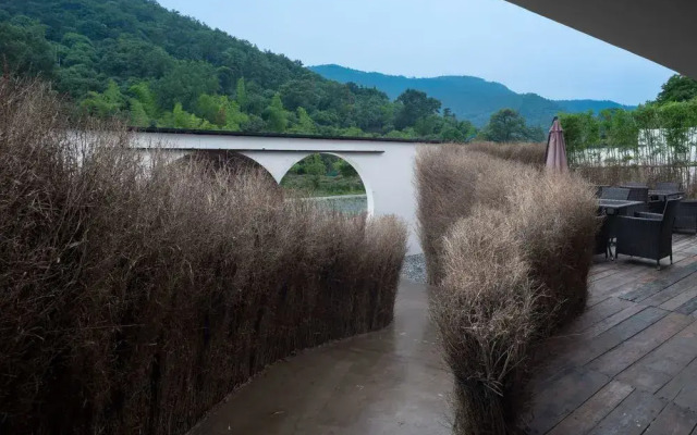 Solitude Art Inn