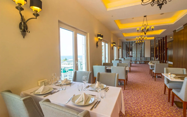 Mell Hotel