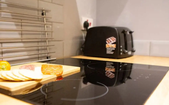 The Cavern Apartment Liver House