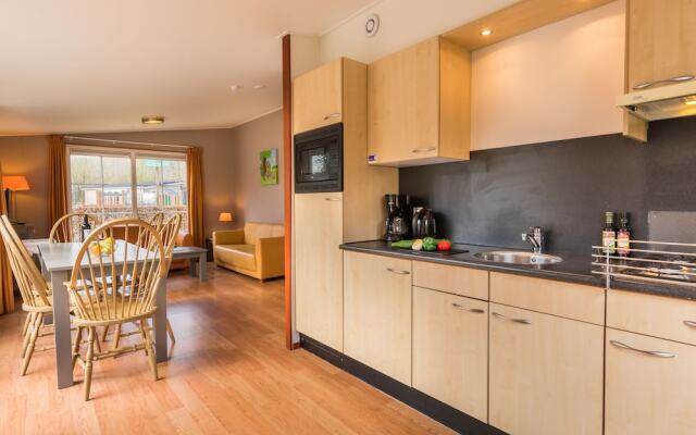 Alluring Chalet With Combi-microwave, Next to a Nature Reserve