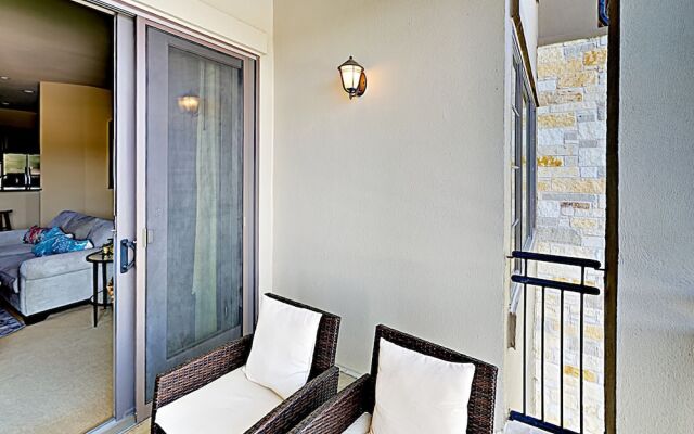 416 Lakeway - 3 Bedroom Condo