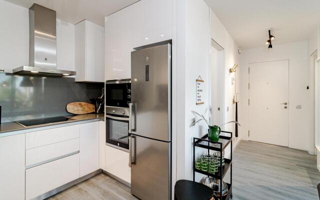 LM4.1B- Modern & Spacious family apartment