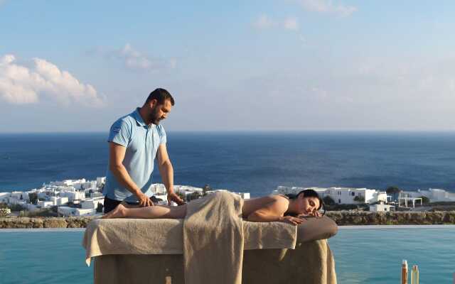 Ezio Bo Luxury Living