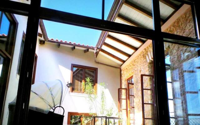 Gytheio Retreat, Panoramic Sea View apartment