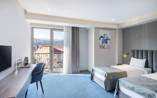 Hotel Address 9D