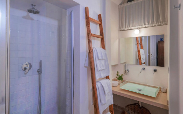 Corte Dei Romiti - Suites & Apartments - Salentoinfotour