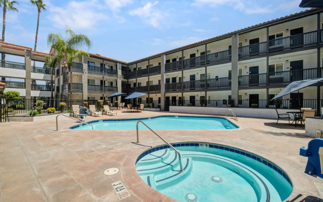 Motel 6 Ontario, CA - Convention Center - Airport