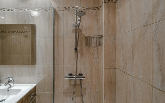 Terrazas del Duque II apartment