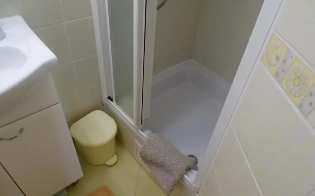 Sobe Apartmaji Terapije