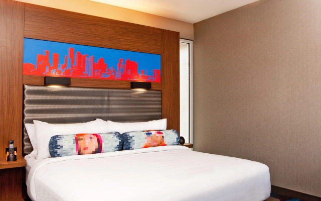 Aloft by Marriott, Boston Seaport District