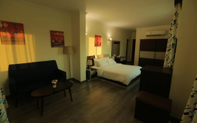 Pyramid Edge Hotel & Exclusive Pyramids View Rooftop