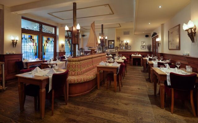 Westcord Hotel De Wadden