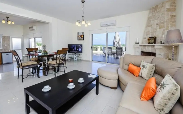 Oceanview Luxury Villa 196