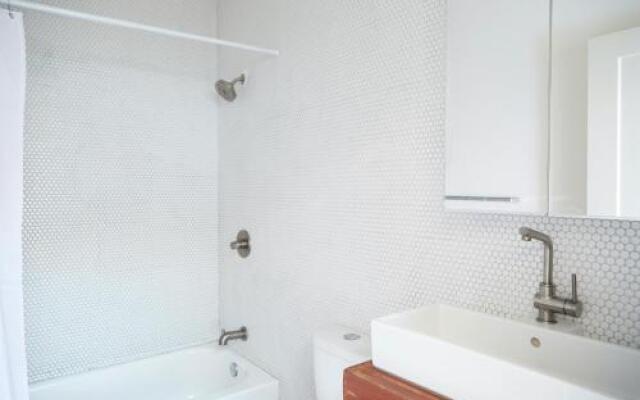 Sleek 2BR in Marigny by Sonder