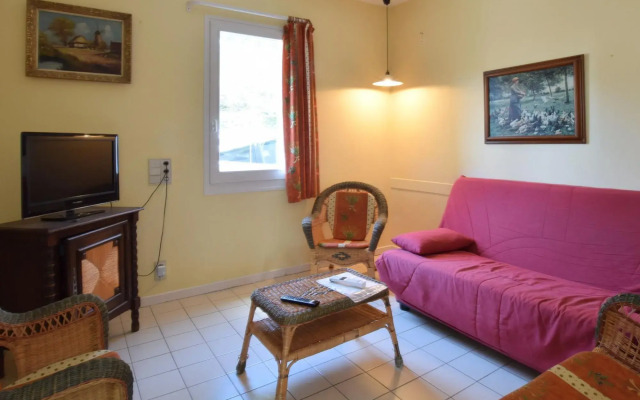 Lovely Holiday Home in Marignac-En-Diois with Swimming Pool
