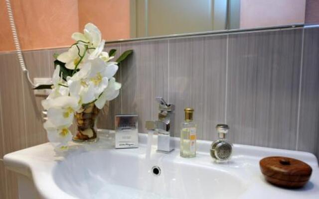 Acacia Firenze Apartments Artemisia-Angelica