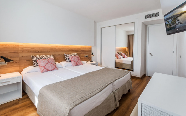Aparthotel Ponent Mar