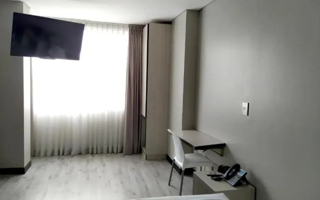 Hotel WLH Bogota - White Lighthouse