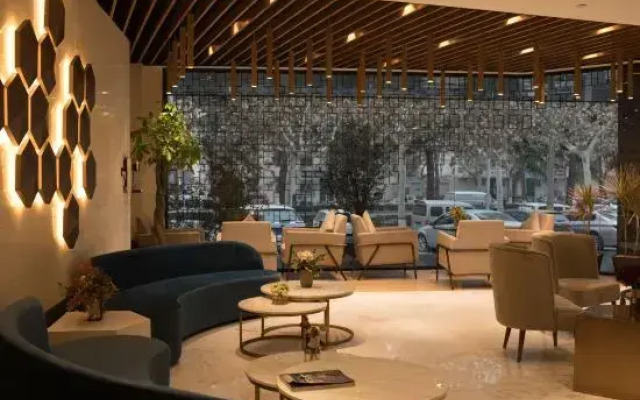 one hotel