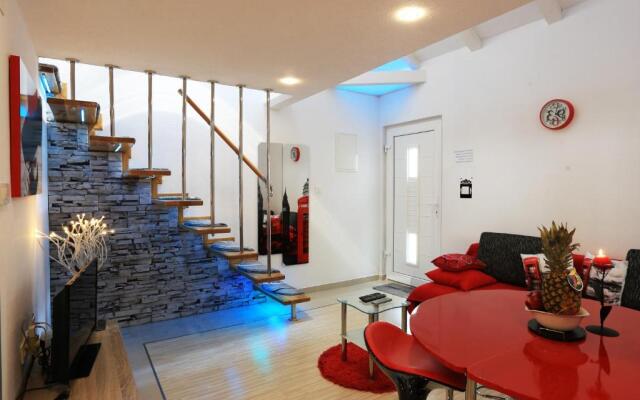 Gallery Ellastudio Apartments