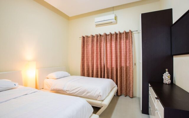 Starlight Sky Villa Pattaya