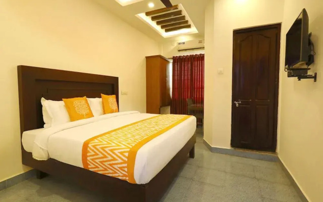 OYO 8964 Malabar Plaza Hotel