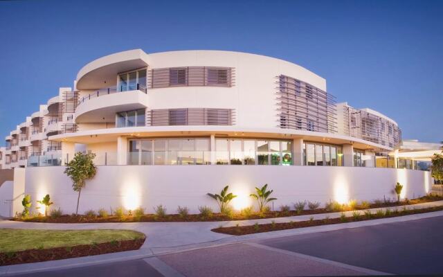 Cotton Beach Roof Top 113 With Ocean Views