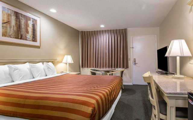 Rodeway Inn Santee San Diego East