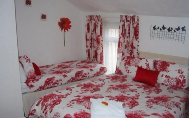 Birch Villa Hotel