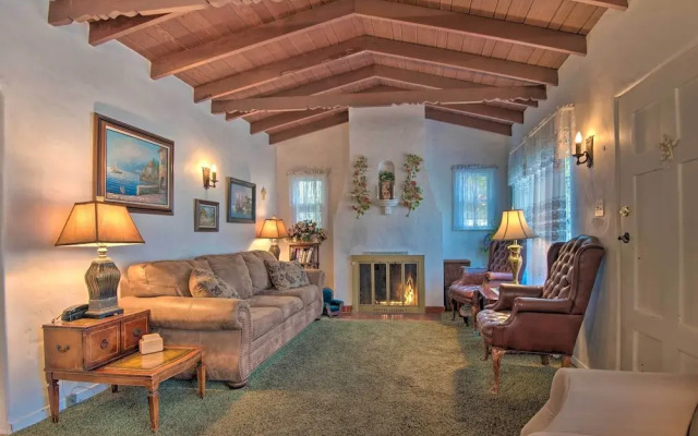 Avalon Escape: Everything Within Walking Distance!