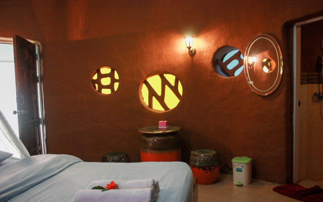 Baandin Huaiphung Resort