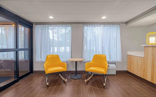 Spark by Hilton Clarks Summit