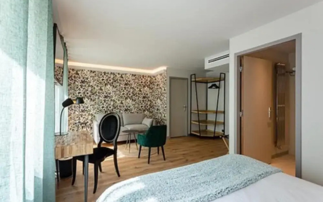 Hôtel L'Ouvrée Restaurant le 428