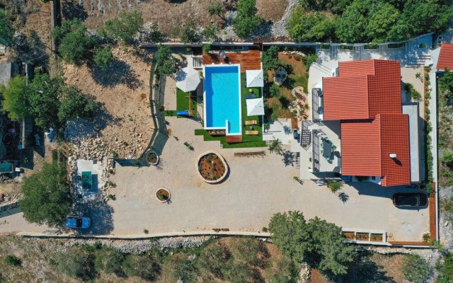 Amazing Home in Sibenik With 2 Bedrooms, Wifi and Outdoor Swimming Pool