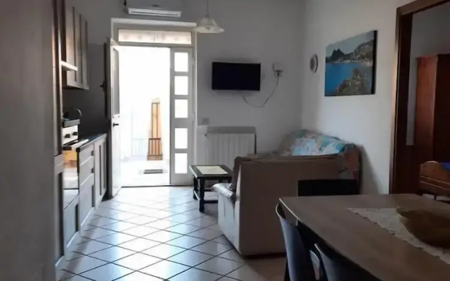 Magomadas Enjoy House