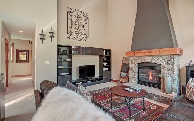 6552 Settlers Creek Townhomes