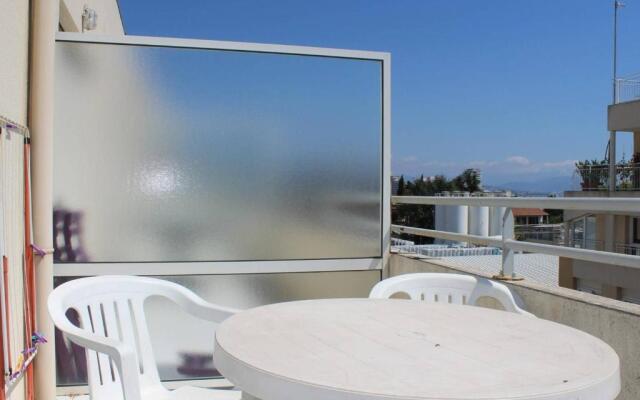 Appartement Villeneuve-Loubet, 2 pièces, 4 personnes - FR-1-252A-40