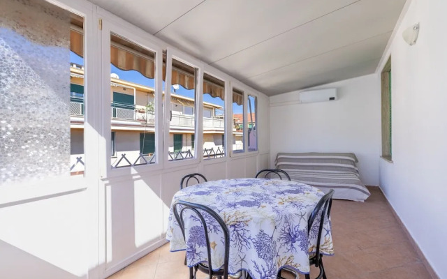 Sea View Central Apartment