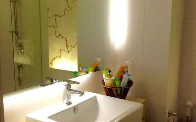 Atlantis Condo Resort A218